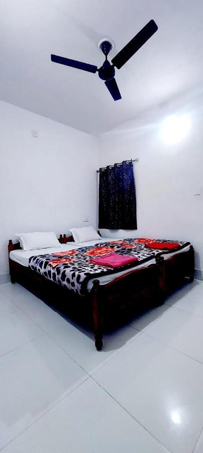 Nilam Guest House Bodh-Gajá Kültér fotó