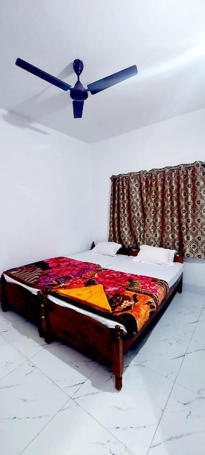 Nilam Guest House Bodh-Gajá Kültér fotó